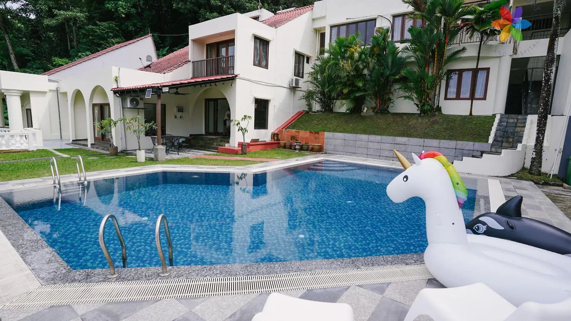 40P, Bangsar Villa With Pool/Karaoke/Gathering/Bbq 吉隆坡 0*,