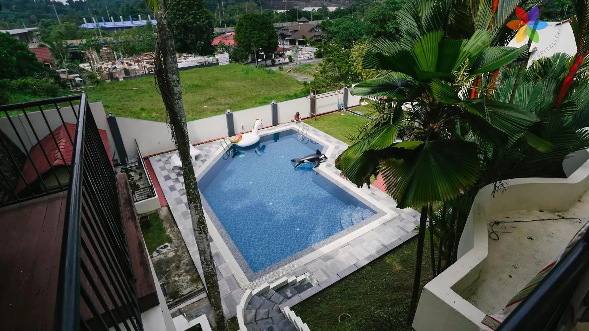40P, Bangsar Villa With Pool/Karaoke/Gathering/Bbq 吉隆坡