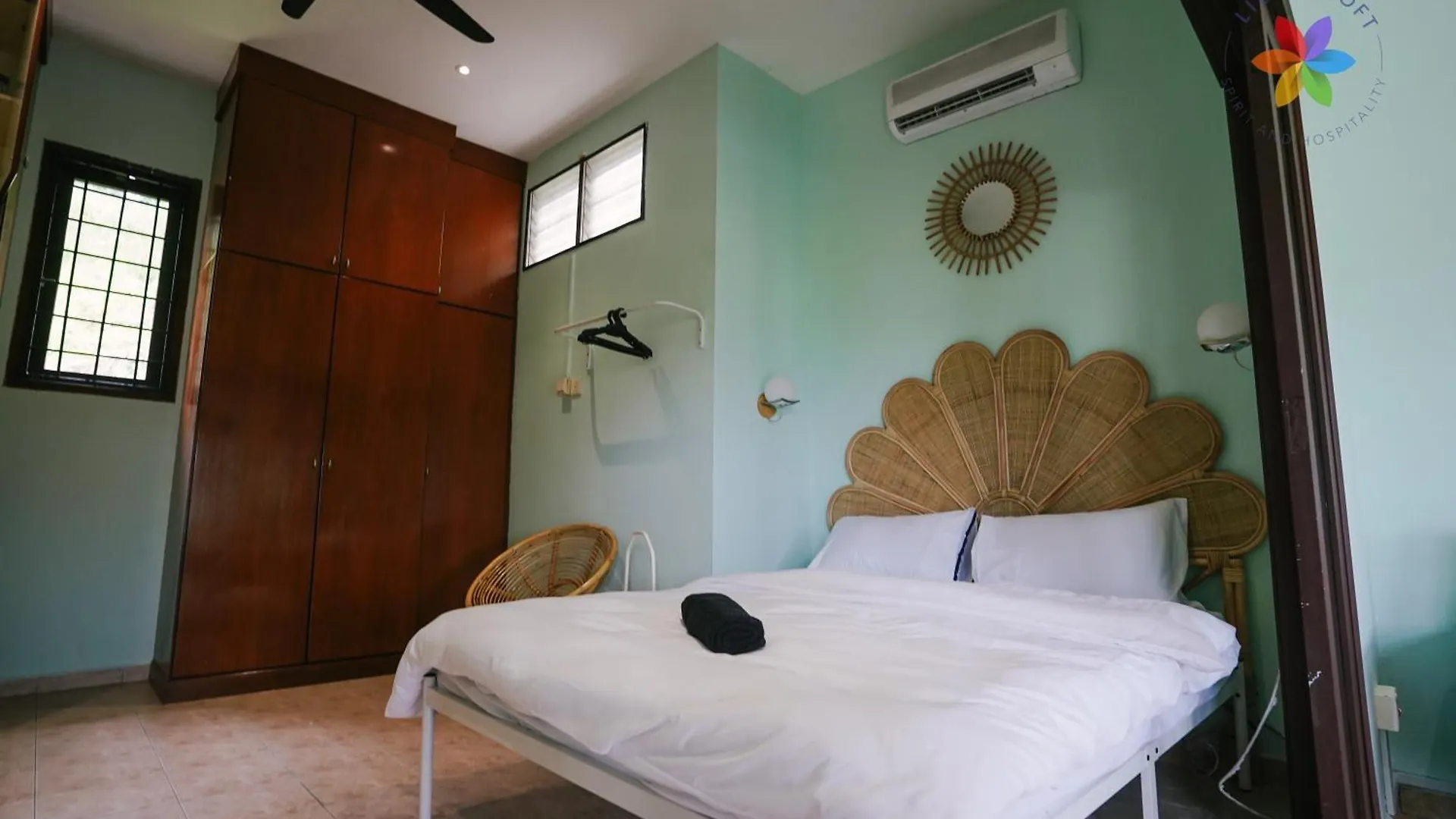 40P, Bangsar Villa With Pool/Karaoke/Gathering/Bbq Kuala Lumpur 0*,  Malesia